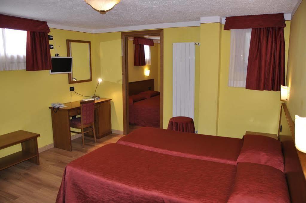 Hotel Sud Ovest 세스트리에 외부 사진