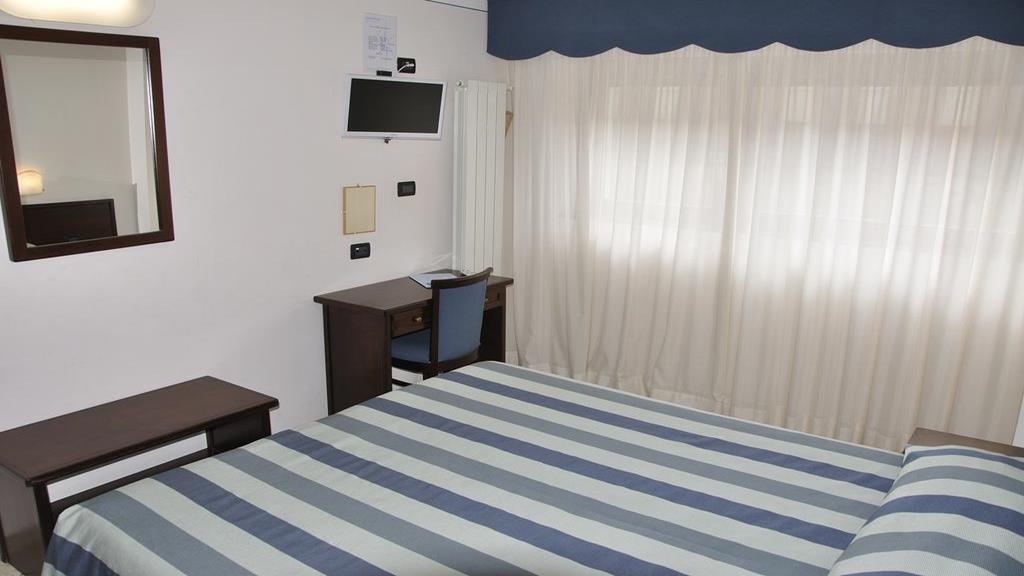 Hotel Sud Ovest 세스트리에 외부 사진